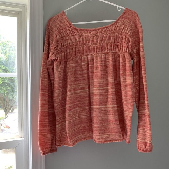 We The Free People Women's Red Orange Long Sleeve Top Blouse Size Small - Picture 2 of 10
